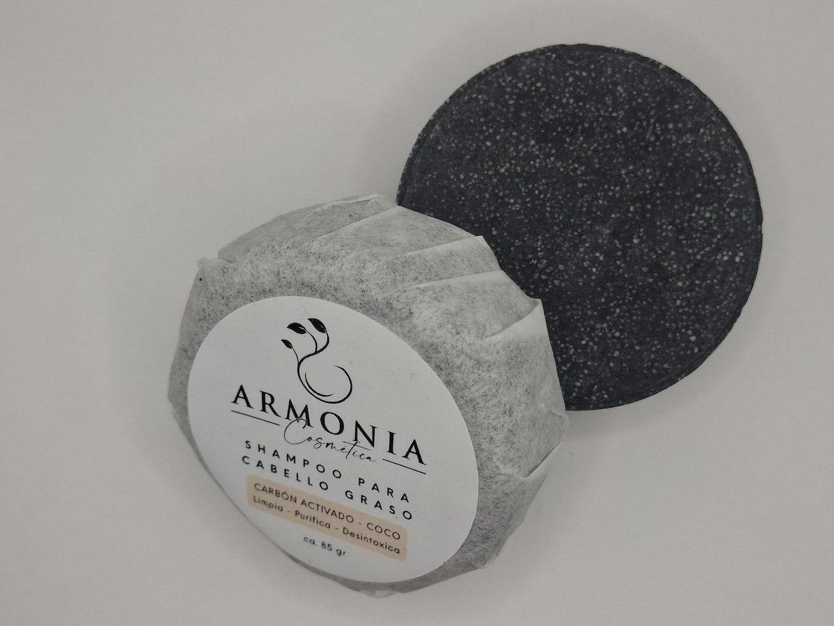 Shampoo sólido para cabello graso